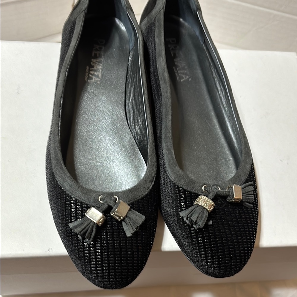 Prevata suede/leather flats. Made in Italy. EUC